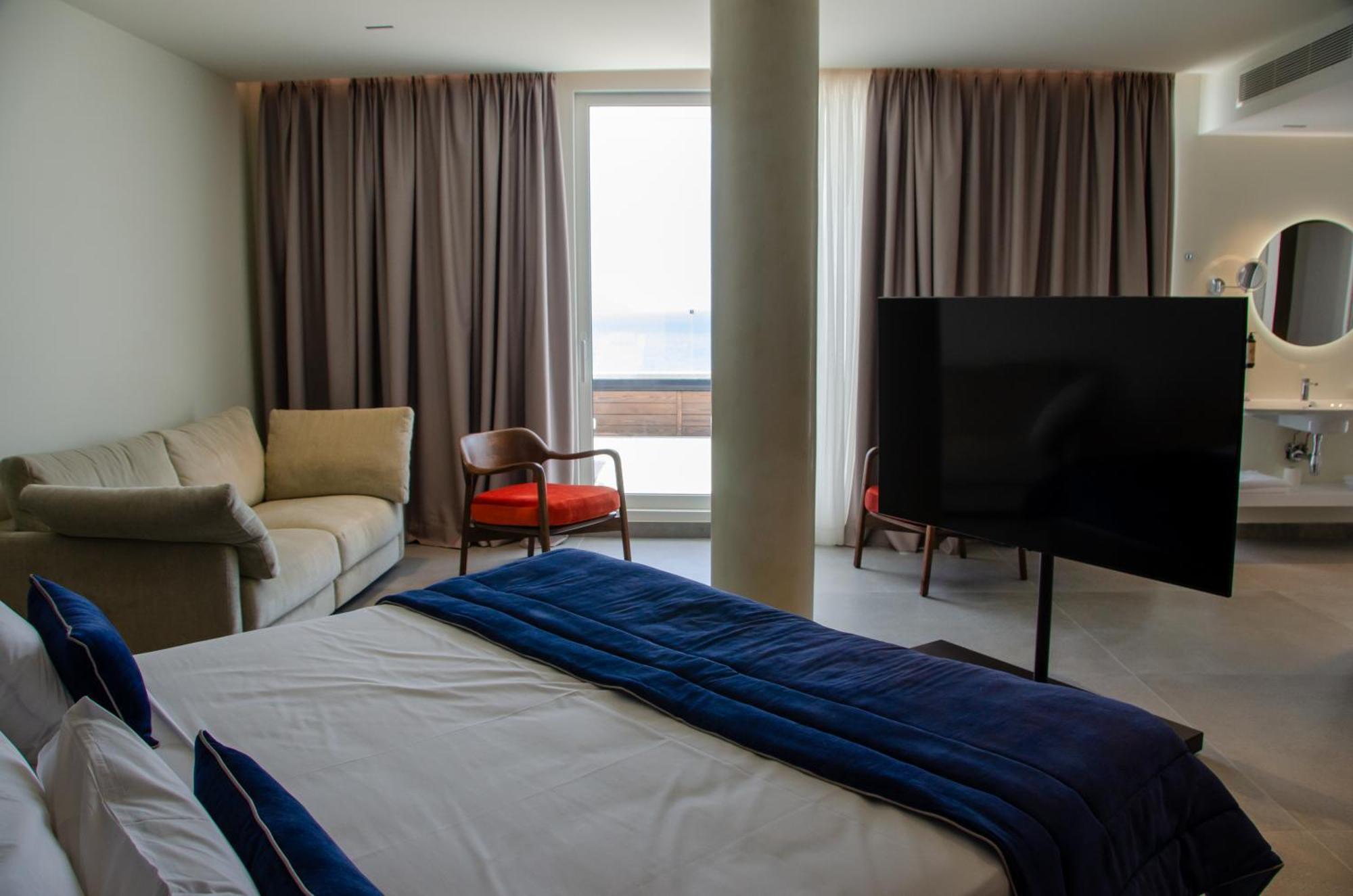 Abi'S Hotel & Spa Vlorë Buitenkant foto