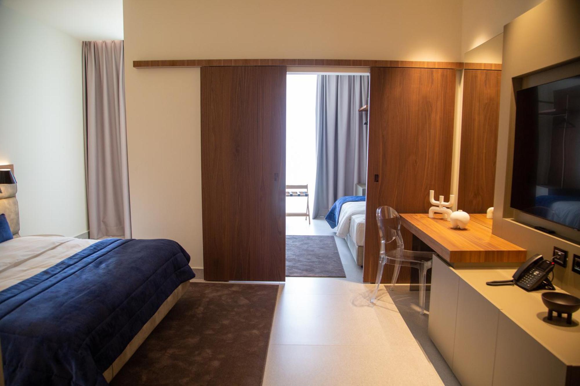 Abi'S Hotel & Spa Vlorë Buitenkant foto