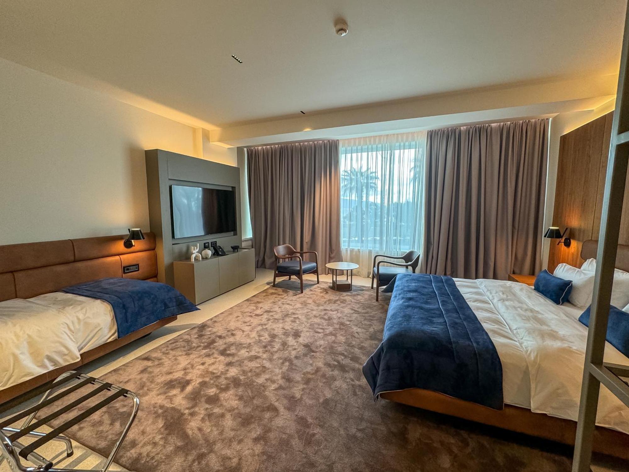 Abi'S Hotel & Spa Vlorë Buitenkant foto