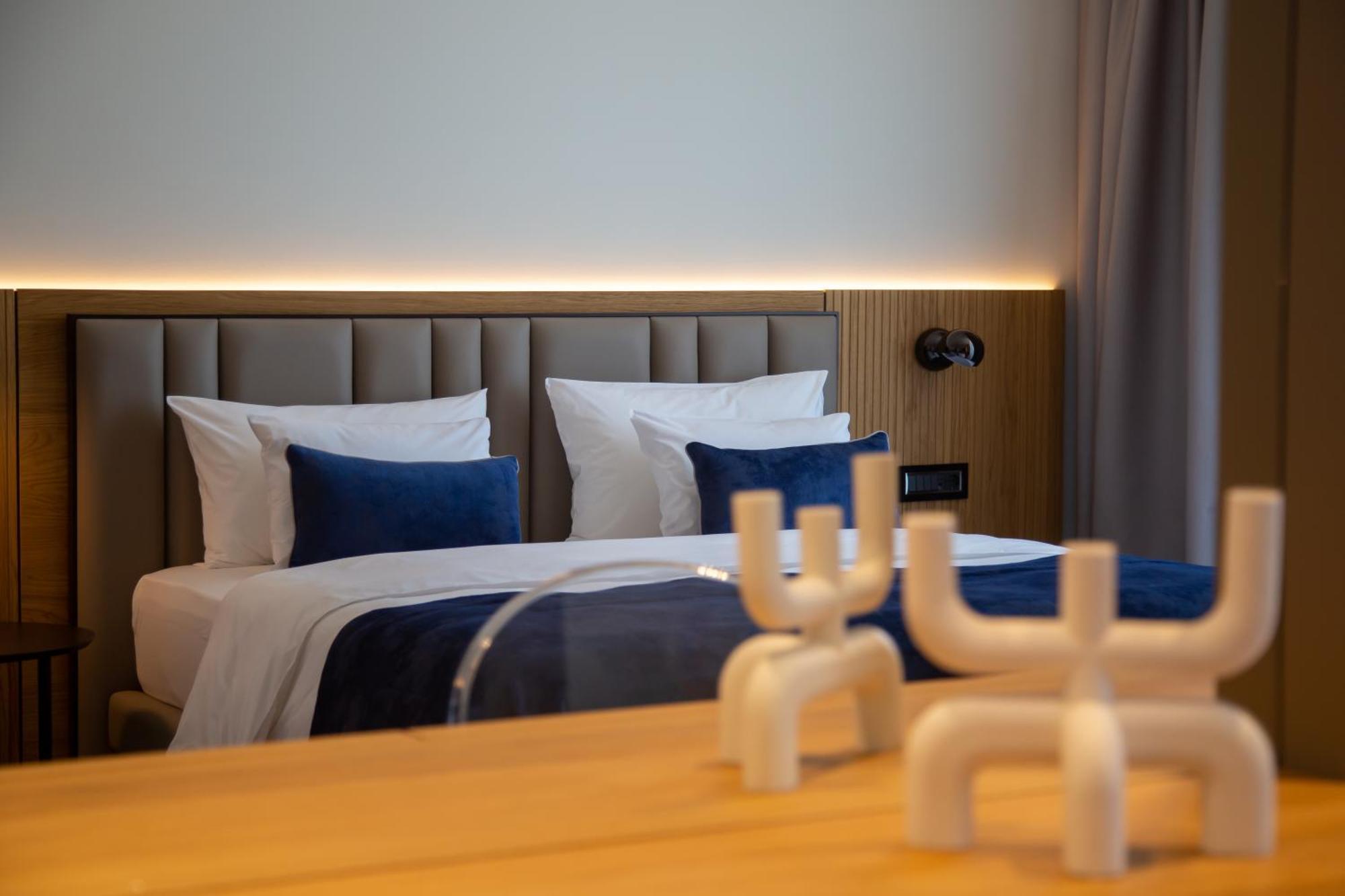 Abi'S Hotel & Spa Vlorë Buitenkant foto
